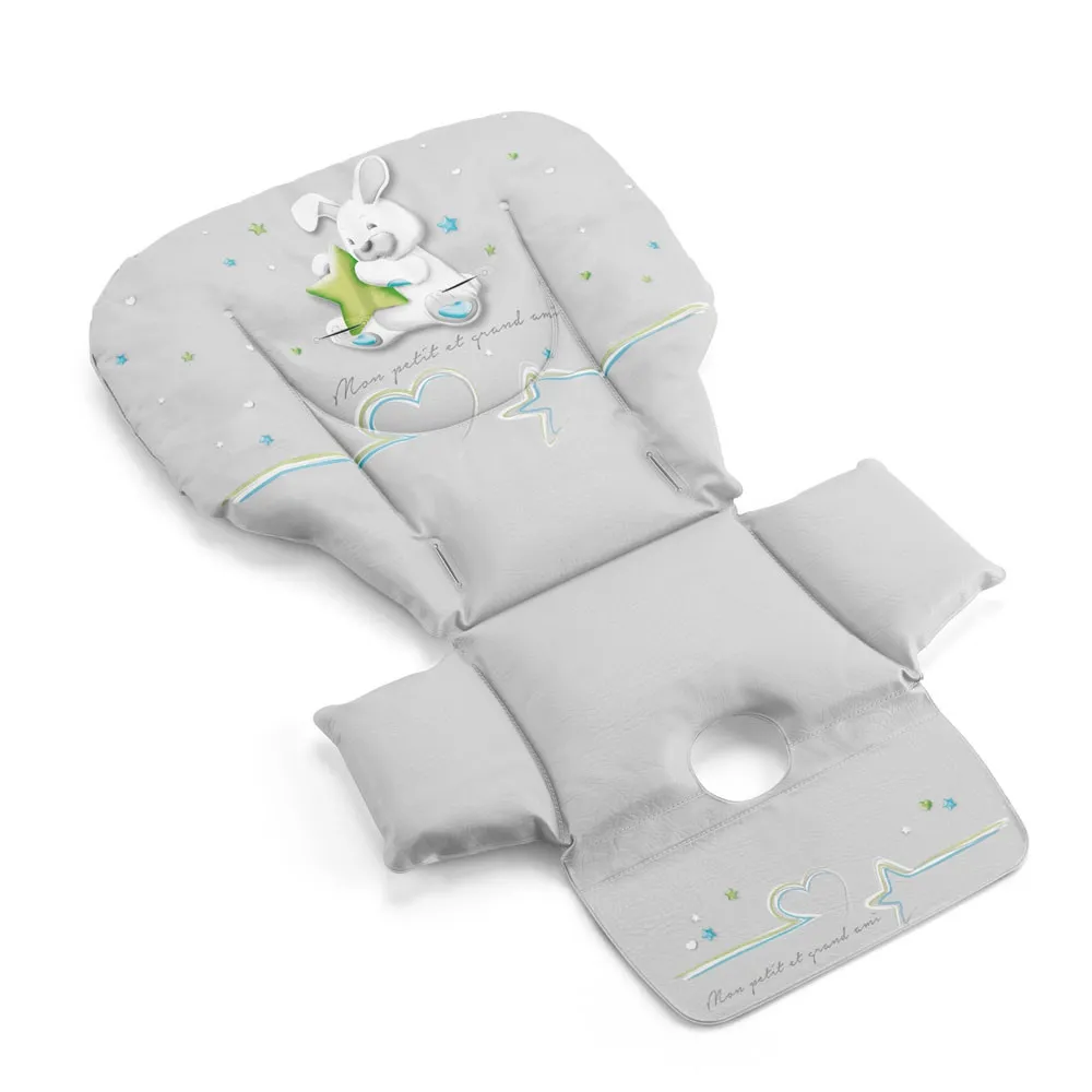 https://www.roshko.bg/media/catalog/product/cache/1/image/9df78eab33525d08d6e5fb8d27136e95/i/m/Cam Soffice подложка за столче за хранене 242.webp