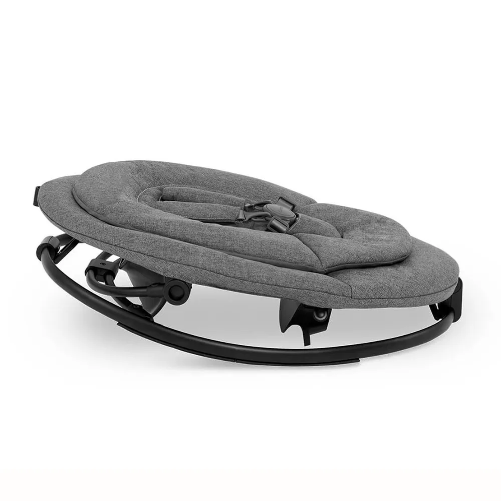 https://www.roshko.bg/media/catalog/product/cache/1/image/9df78eab33525d08d6e5fb8d27136e95/i/m/iCandy шезлонг за новородено MiChair Flint on Black.webp