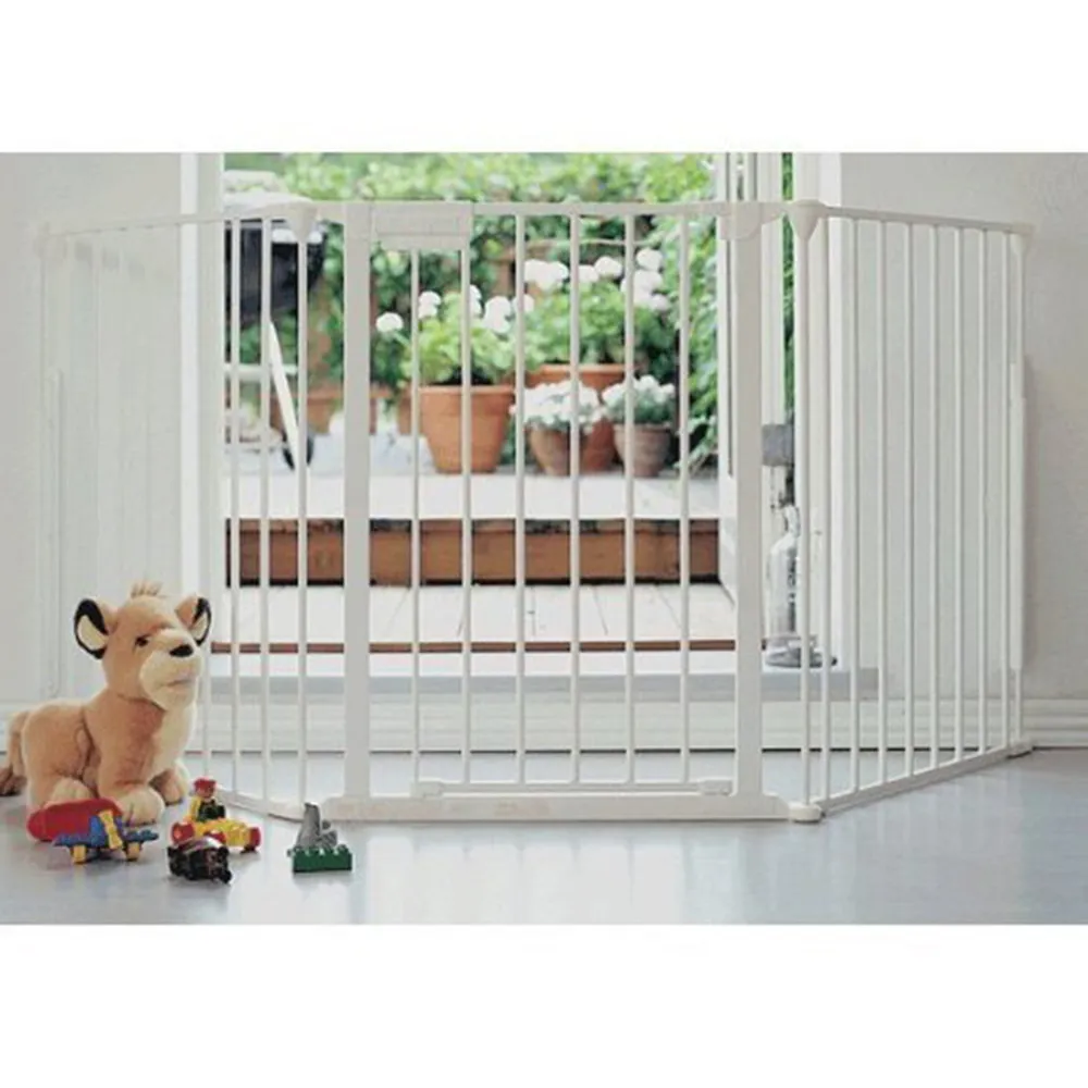 https://www.roshko.bg/media/catalog/product/cache/1/image/9df78eab33525d08d6e5fb8d27136e95/i/m/BabyDan кобинирана преграда M.webp