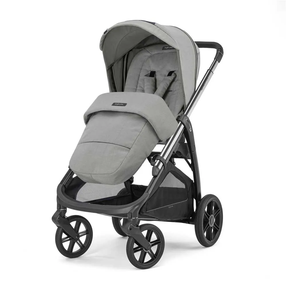 https://www.roshko.bg/media/catalog/product/cache/1/image/9df78eab33525d08d6e5fb8d27136e95/i/n/bebeshka-kolichka-aptica-satin-grey 3.webp