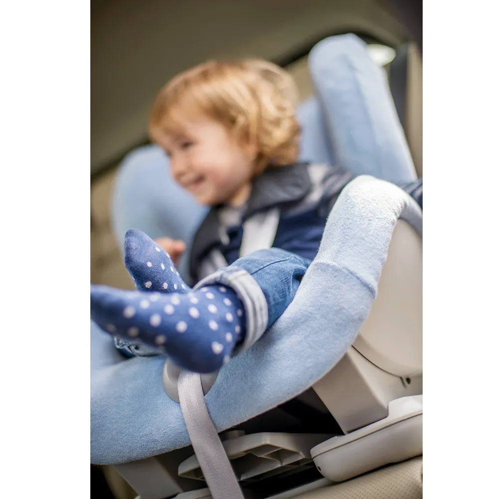 https://www.roshko.bg/media/catalog/product/cache/1/image/9df78eab33525d08d6e5fb8d27136e95/k/i/Britax Летен калъф за столче First Class Plus Light Blue.webp