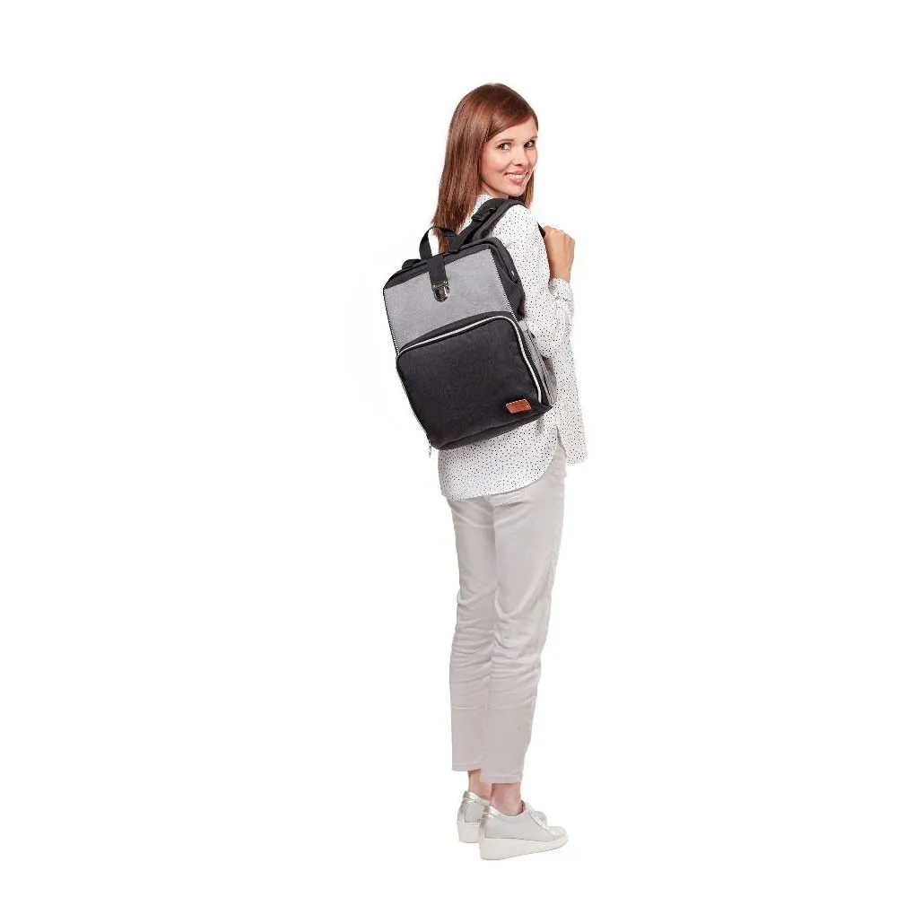 https://www.roshko.bg/media/catalog/product/cache/1/image/9df78eab33525d08d6e5fb8d27136e95/k/k/Kinderkraft Molly раница за детска количка - черна 11.webp