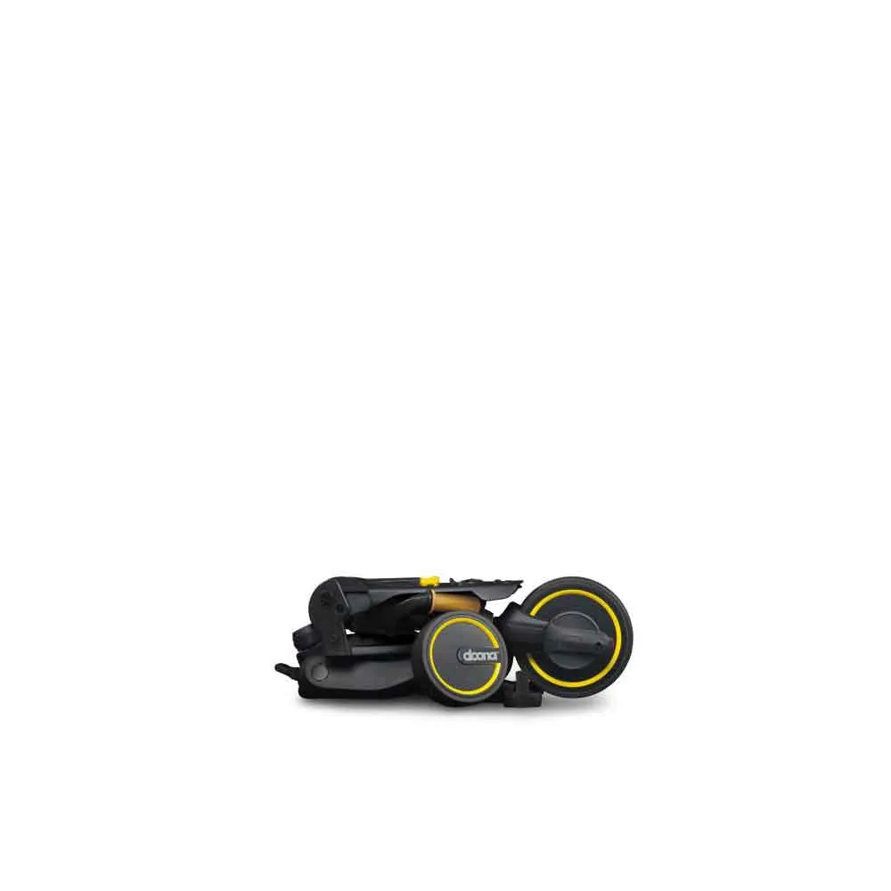 https://www.roshko.bg/media/catalog/product/cache/1/image/9df78eab33525d08d6e5fb8d27136e95/l/i/Doona™ Liki Trike S5 Delux детска триколк 4.webp