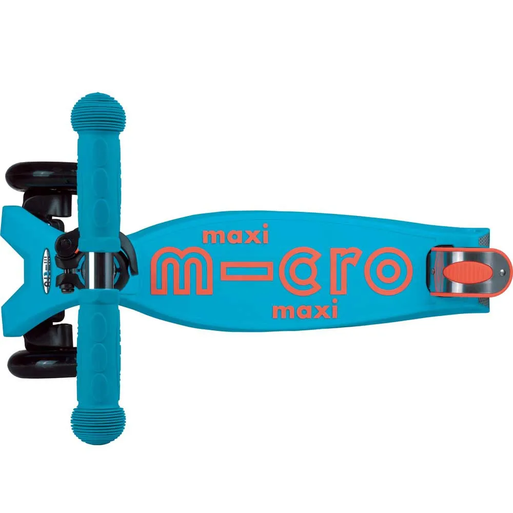 https://www.roshko.bg/media/catalog/product/cache/1/image/9df78eab33525d08d6e5fb8d27136e95/m/a/Maxi Micro Deluxe тротинетка Caribbean Blue 3.webp