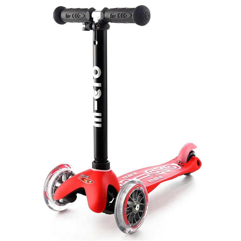 https://www.roshko.bg/media/catalog/product/cache/1/image/9df78eab33525d08d6e5fb8d27136e95/m/i/Micro тротинетка Mini 2Go Deluxe+.webp