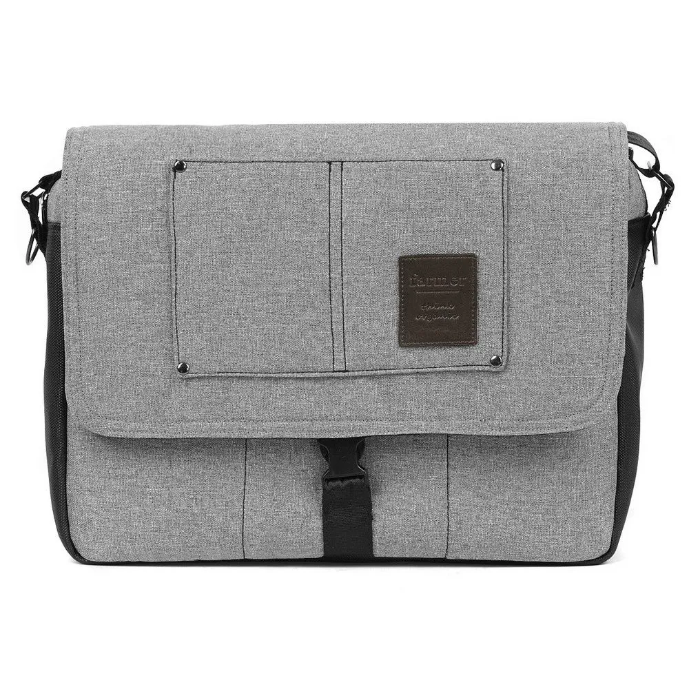 https://www.roshko.bg/media/catalog/product/cache/1/image/9df78eab33525d08d6e5fb8d27136e95/m/i/Mutsy Чанта за количка Evo Farmer Mist 2017.webp
