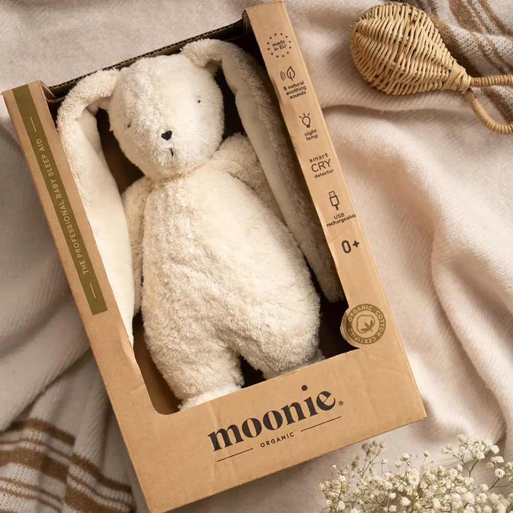 https://www.roshko.bg/media/catalog/product/cache/1/image/9df78eab33525d08d6e5fb8d27136e95/m/o/Moonie Organic Приятелче за спокоен сън плюшено зайче.webp