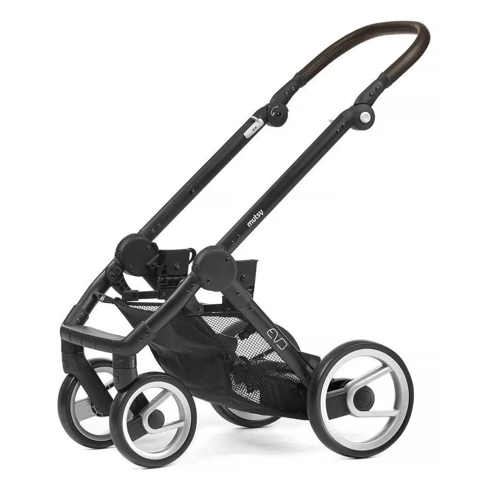 https://www.roshko.bg/media/catalog/product/cache/1/image/9df78eab33525d08d6e5fb8d27136e95/m/u/Mutsy Evo шаси за детска количка Farmer Black 2018.webp