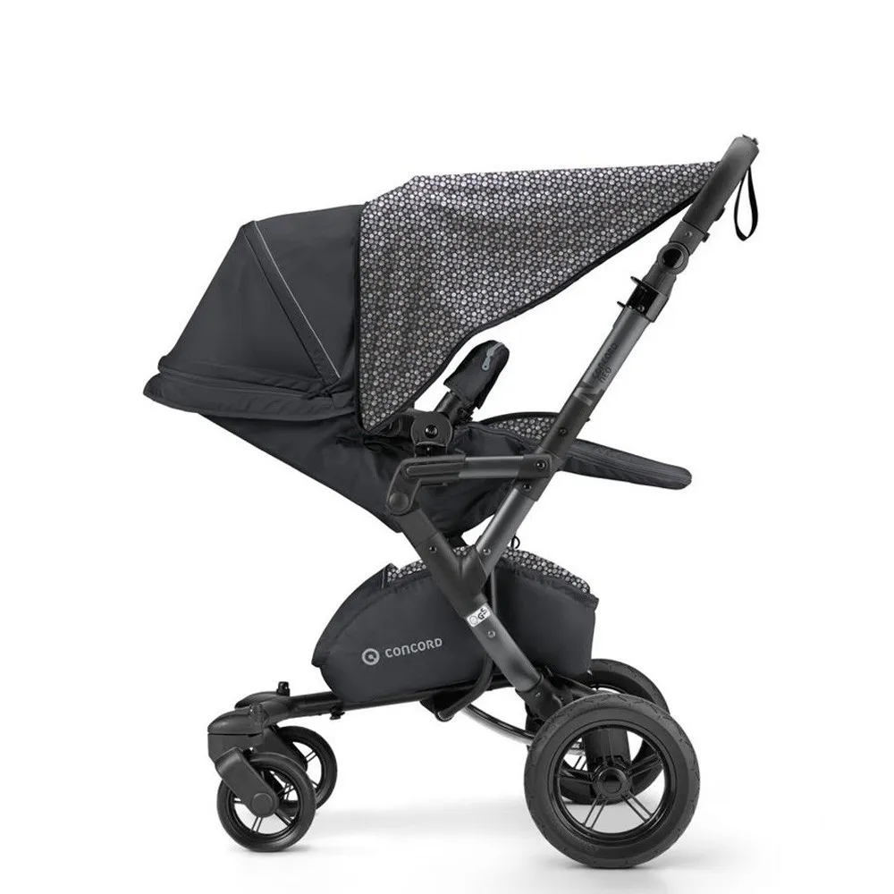 https://www.roshko.bg/media/catalog/product/cache/1/image/9df78eab33525d08d6e5fb8d27136e95/n/e/Concord Бебешка количка NEO Travel 3в1 Toffee Brown 2017.webp