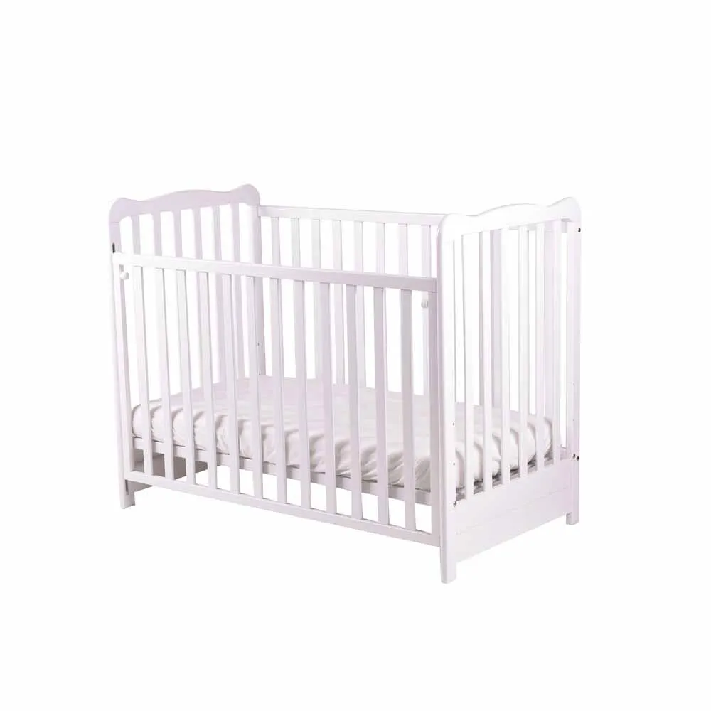 https://www.roshko.bg/media/catalog/product/cache/1/image/9df78eab33525d08d6e5fb8d27136e95/n/i/Bucko Nina White дървена кошара с три нива.webp