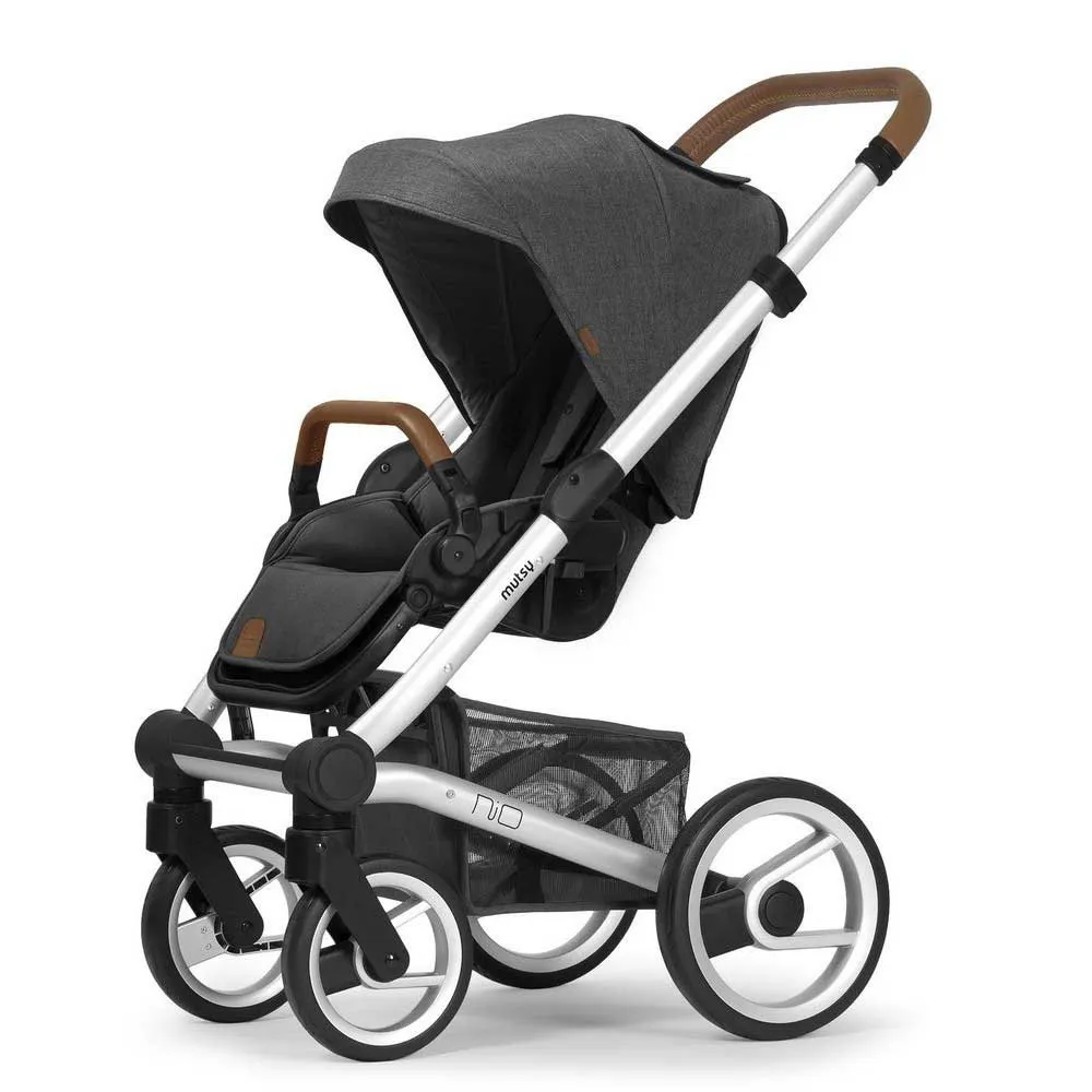https://www.roshko.bg/media/catalog/product/cache/1/image/9df78eab33525d08d6e5fb8d27136e95/n/i/Mutsy Nio North Grey седалка, сенник, багажник 2018.webp