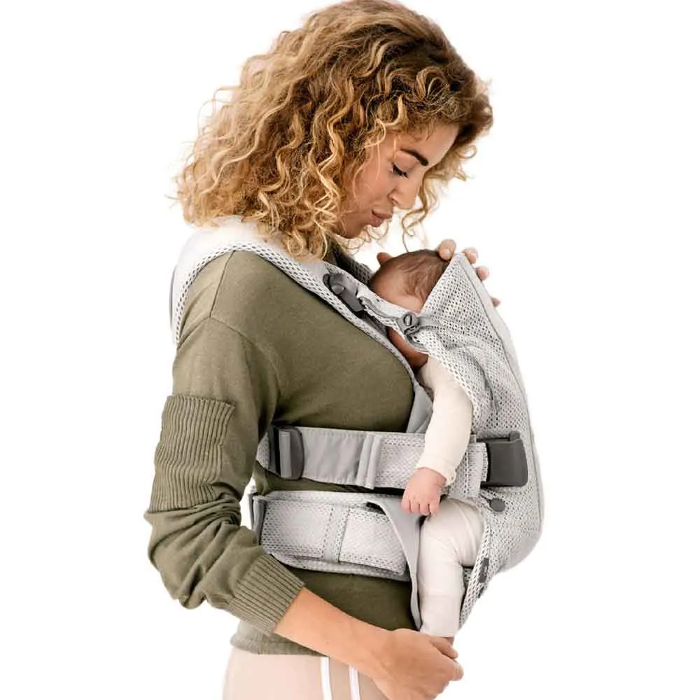 https://www.roshko.bg/media/catalog/product/cache/1/image/9df78eab33525d08d6e5fb8d27136e95/o/n/BabyBjorn Baby Carrier One Air ергономична раница - Anthracite 3D Mesh 4.webp