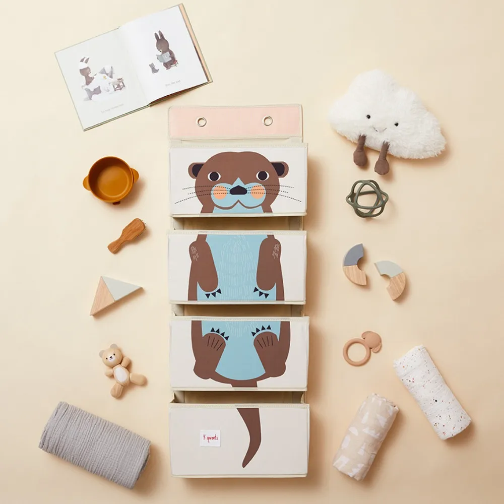 https://www.roshko.bg/media/catalog/product/cache/1/image/9df78eab33525d08d6e5fb8d27136e95/o/r/ за детска стая 3 Sprouts Otter.webp