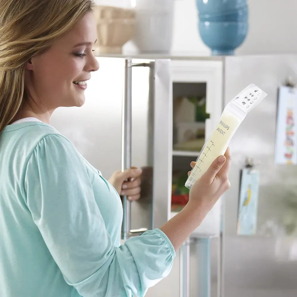 https://www.roshko.bg/media/catalog/product/cache/1/image/9df78eab33525d08d6e5fb8d27136e95/p/h/Philips AVENT Торбички за съхранение на кърма.webp