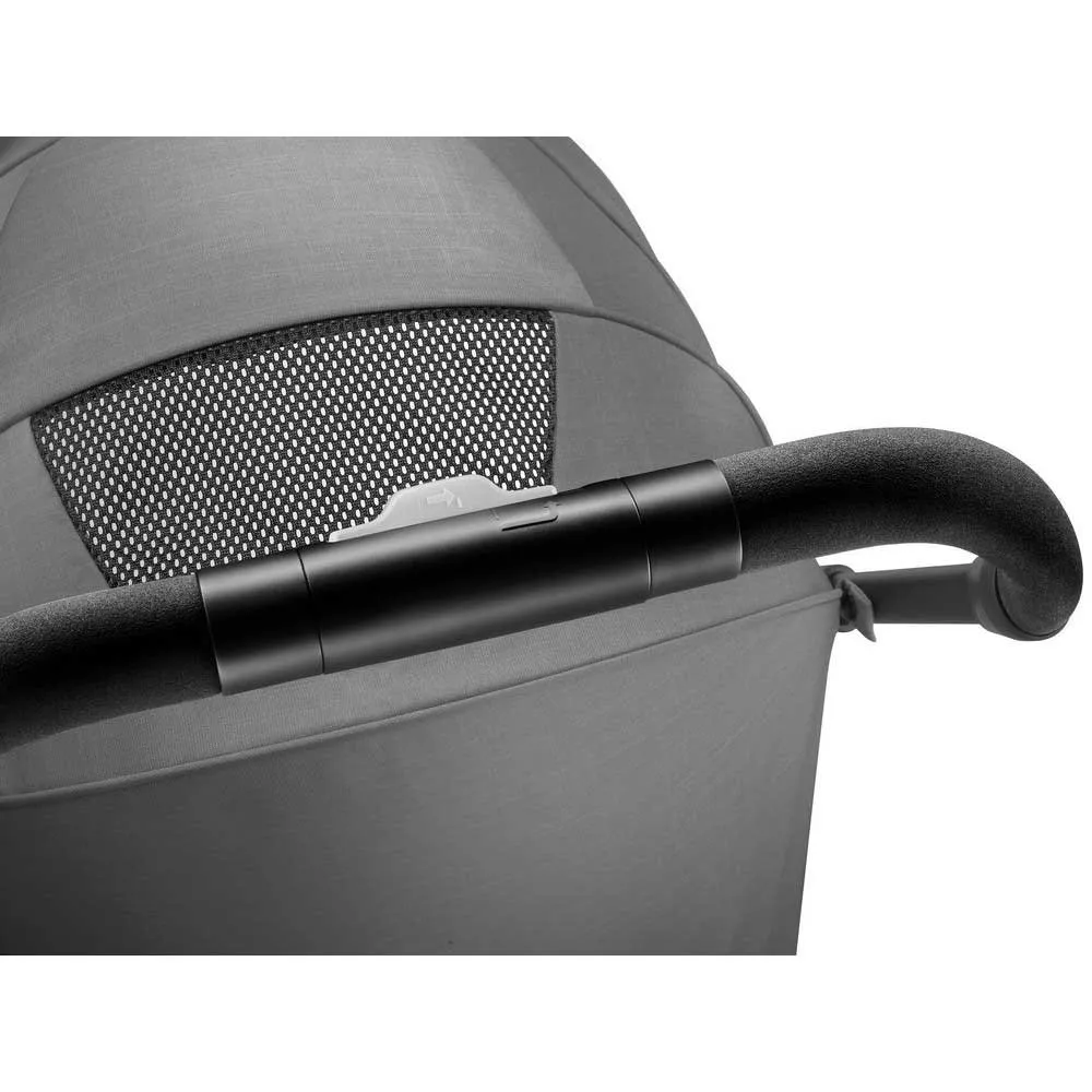 https://www.roshko.bg/media/catalog/product/cache/1/image/9df78eab33525d08d6e5fb8d27136e95/r/e/Recaro Easylife Elite лека детска количка 2018 2.webp