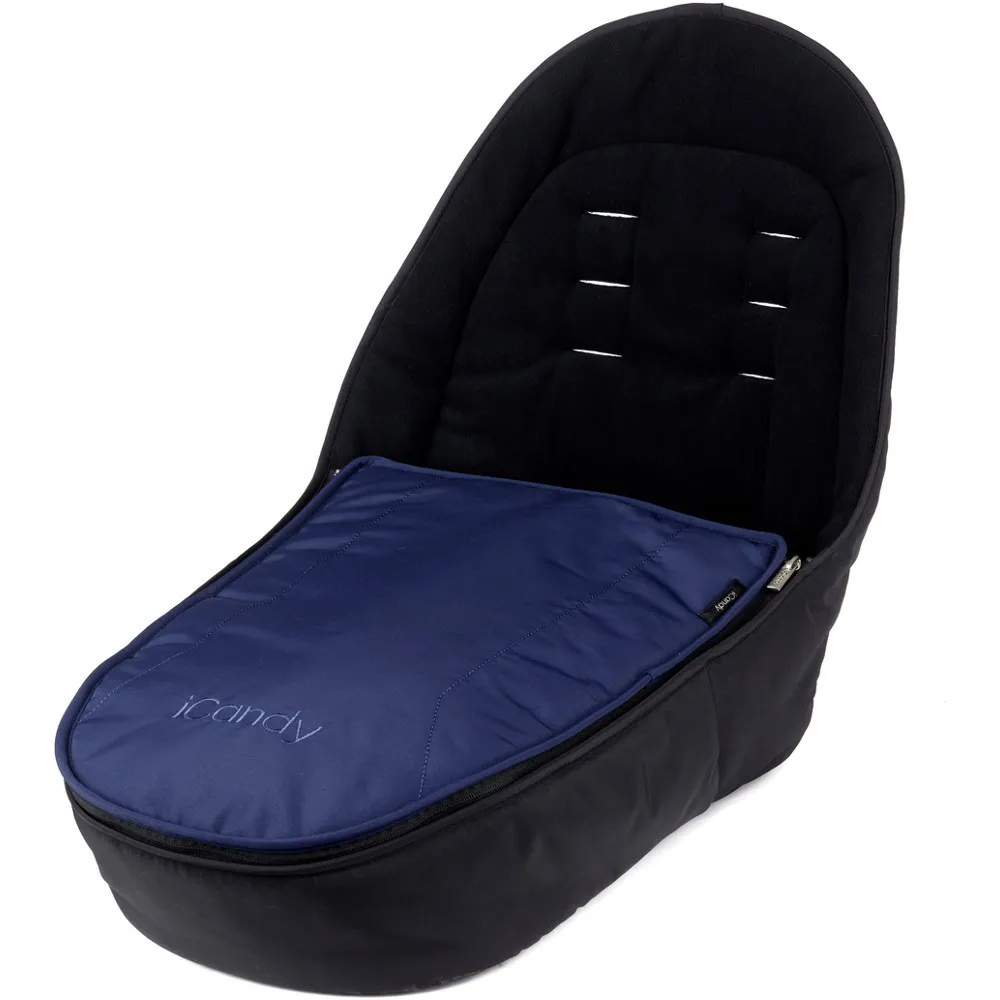 https://www.roshko.bg/media/catalog/product/cache/1/image/9df78eab33525d08d6e5fb8d27136e95/r/o/iCandy универсално зимно чувалче за количка Strawberry Royal.webp