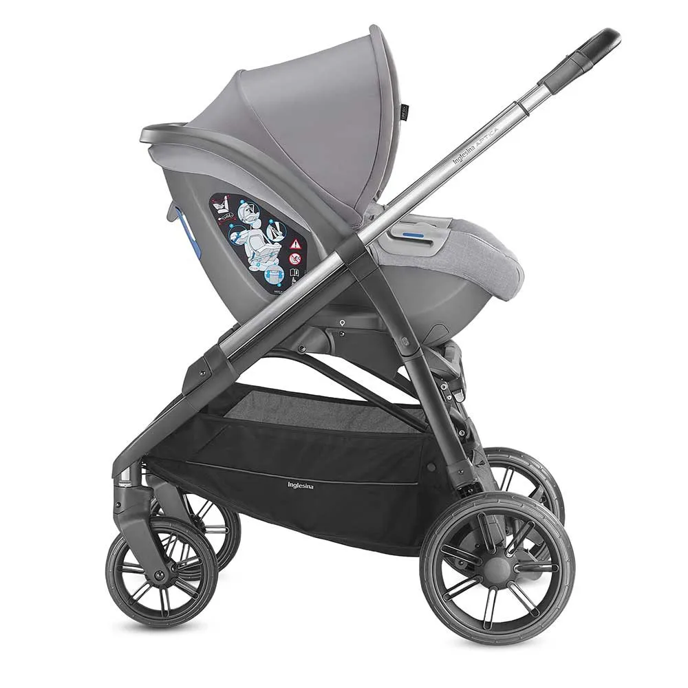 https://www.roshko.bg/media/catalog/product/cache/1/image/9df78eab33525d08d6e5fb8d27136e95/s/i/Inglesina Aptica System Quattro Darwin бебешка количка - Silk Grey 12.webp