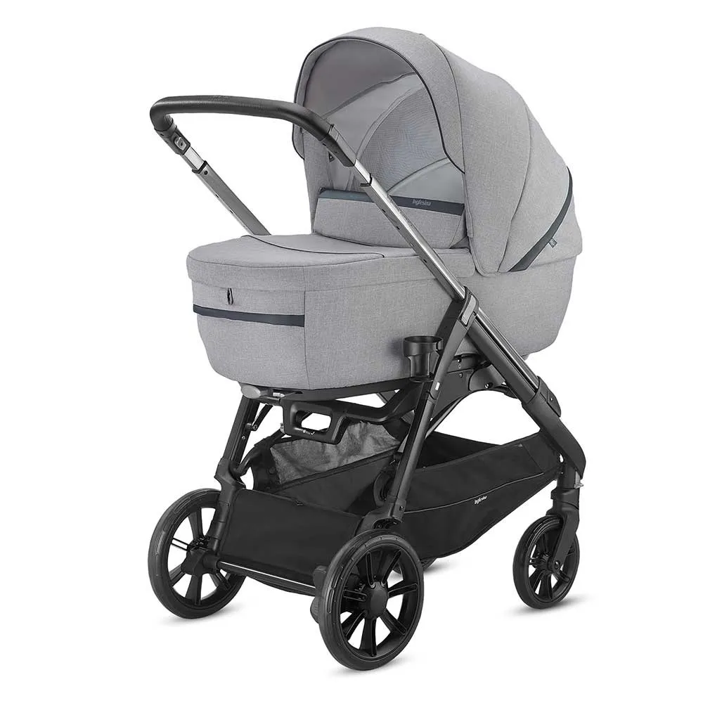 https://www.roshko.bg/media/catalog/product/cache/1/image/9df78eab33525d08d6e5fb8d27136e95/s/i/Inglesina Aptica System Quattro Darwin бебешка количка - Silk Grey 3.webp