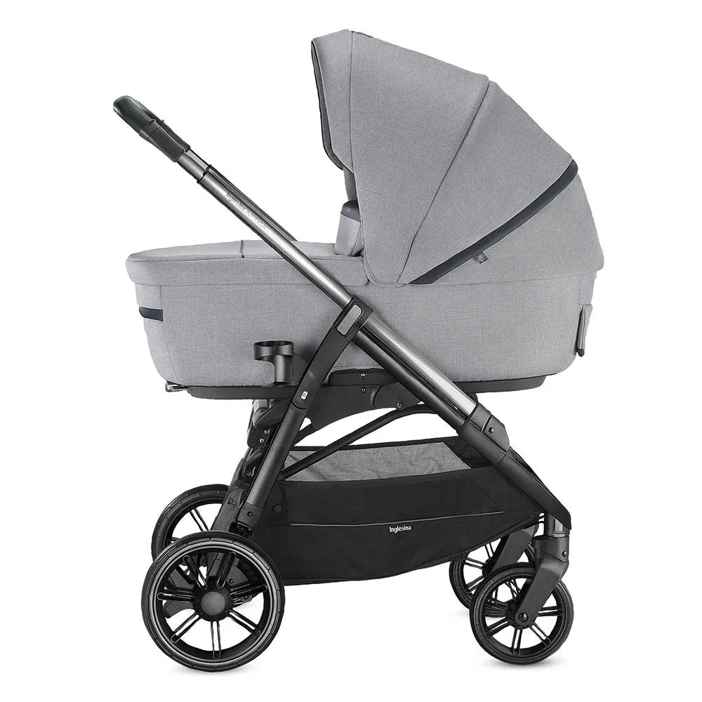 https://www.roshko.bg/media/catalog/product/cache/1/image/9df78eab33525d08d6e5fb8d27136e95/s/i/Inglesina Aptica System Quattro Darwin бебешка количка - Silk Grey 4.webp