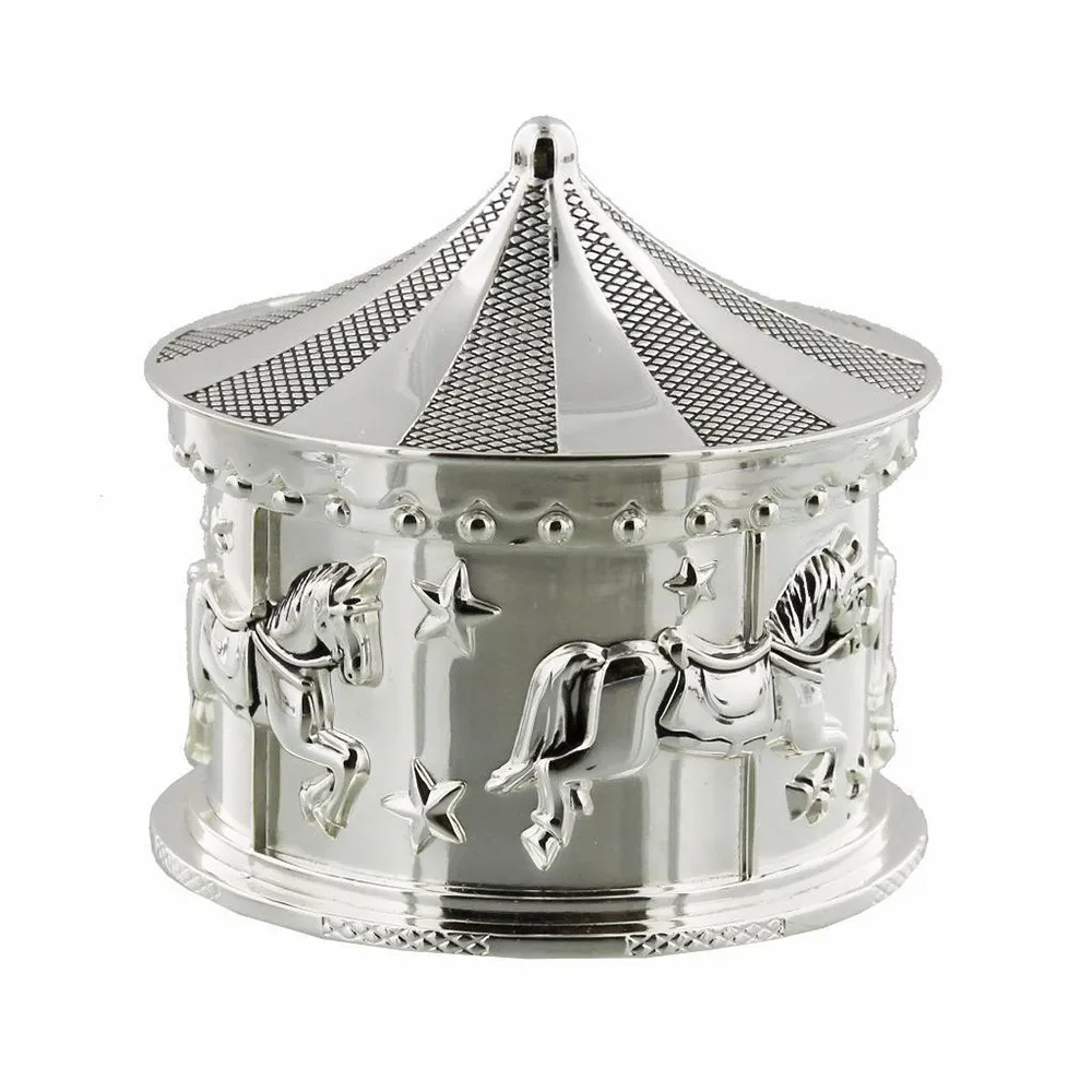 https://www.roshko.bg/media/catalog/product/cache/1/image/9df78eab33525d08d6e5fb8d27136e95/s/i/The Juliana Collection Посребрена музикална въртележка.webp