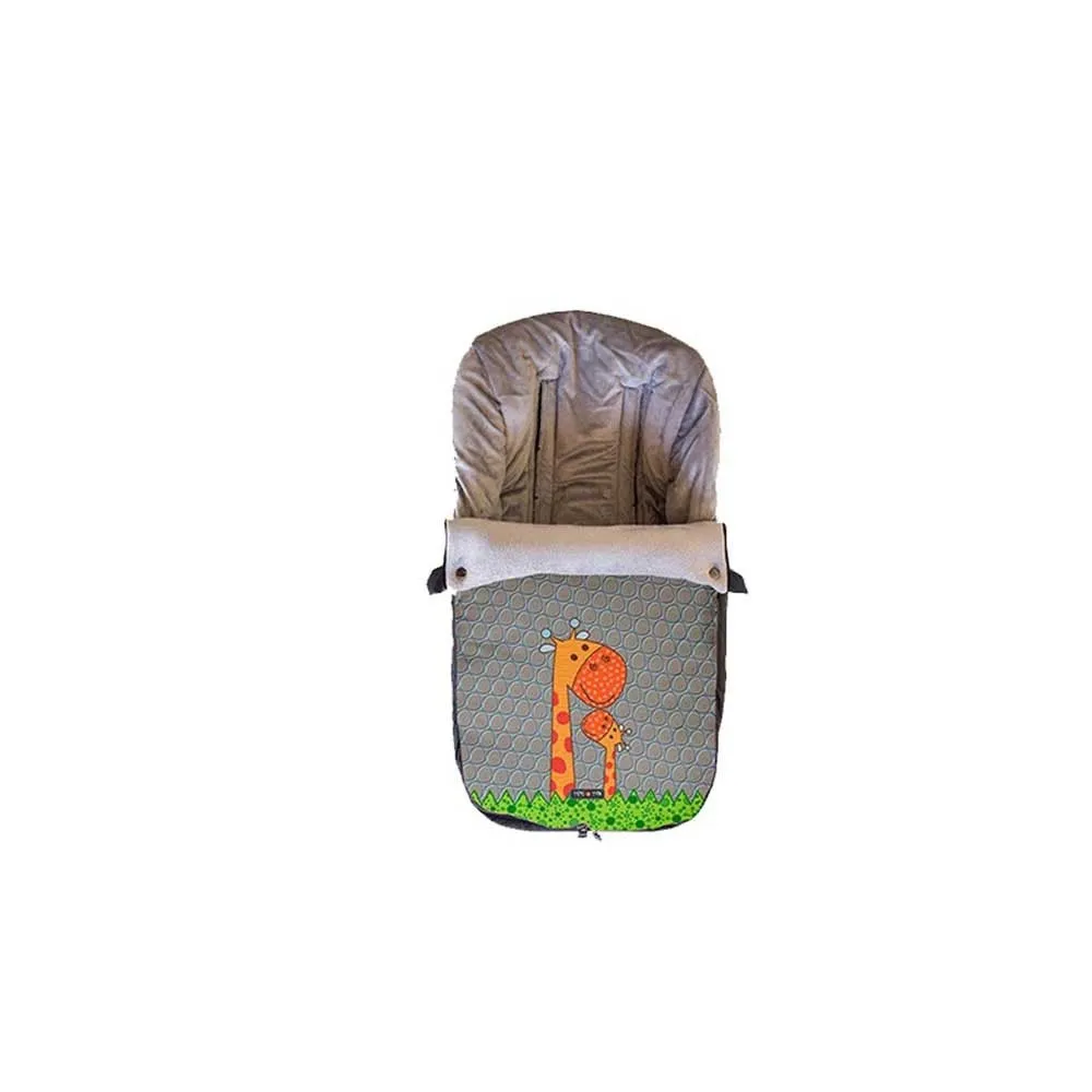 https://www.roshko.bg/media/catalog/product/cache/1/image/9df78eab33525d08d6e5fb8d27136e95/s/m/Tris & Ton зимно чувалче Мултиклима Mini - Жирафи SM04.webp