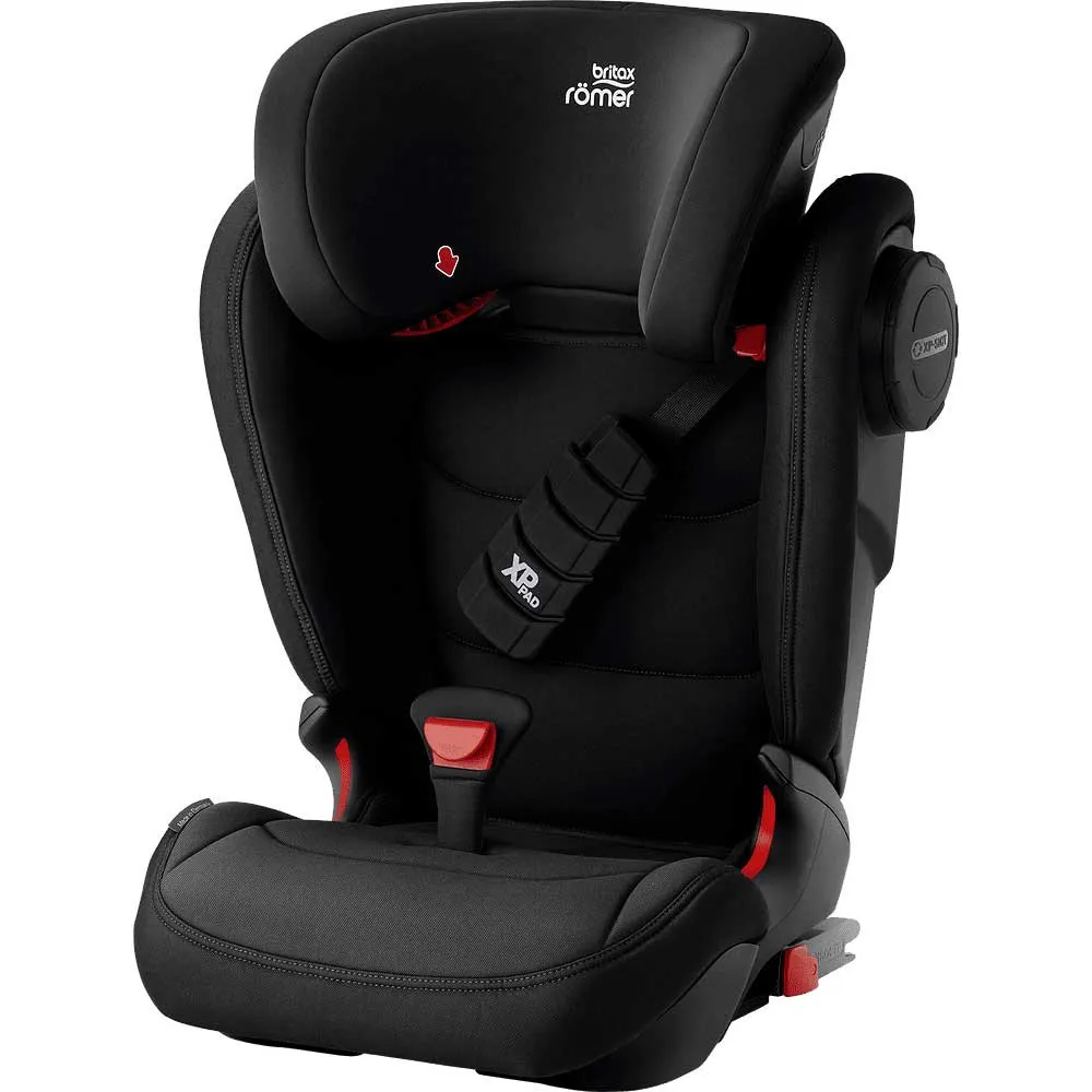 https://www.roshko.bg/media/catalog/product/cache/1/image/9df78eab33525d08d6e5fb8d27136e95/s/t/Britax Romer Kidfix III S стол за кола (15-36 кг) - Cosmos Black.webp