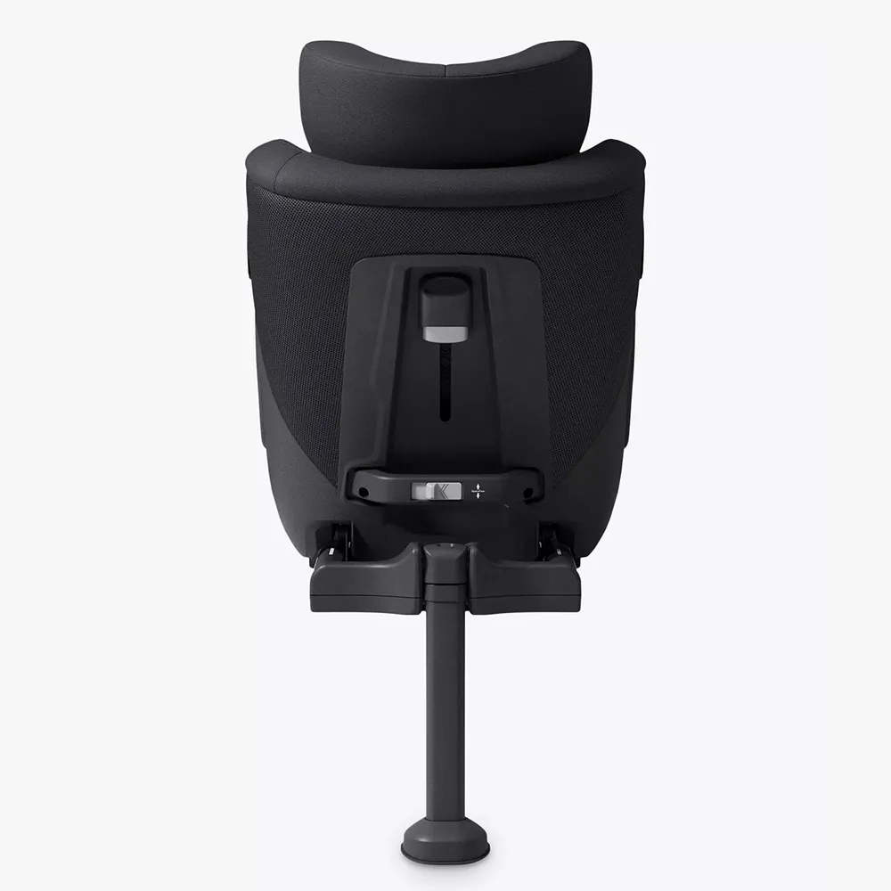 https://www.roshko.bg/media/catalog/product/cache/1/image/9df78eab33525d08d6e5fb8d27136e95/s/t/ за кола Axkid One 3, от 6 месеца до 7 години - Coastal Storm Black.webp