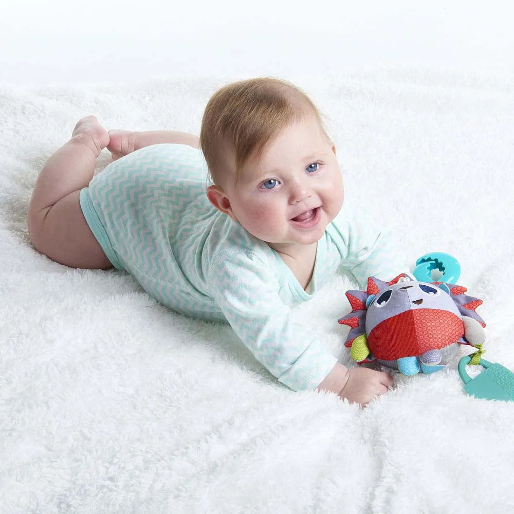https://www.roshko.bg/media/catalog/product/cache/1/image/9df78eab33525d08d6e5fb8d27136e95/t/i/Tiny Love Meadow Days играчка за количка исичка Jitter Marie Jumpy - 0648 3.webp