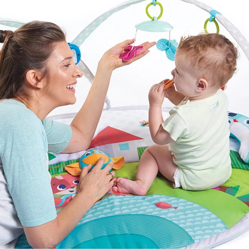 https://www.roshko.bg/media/catalog/product/cache/1/image/9df78eab33525d08d6e5fb8d27136e95/t/l/Tiny Love активна гимнастика Meadow Days™ Dynamic Gymini™ с интерактивна играчка птичка TL-0119 5.webp