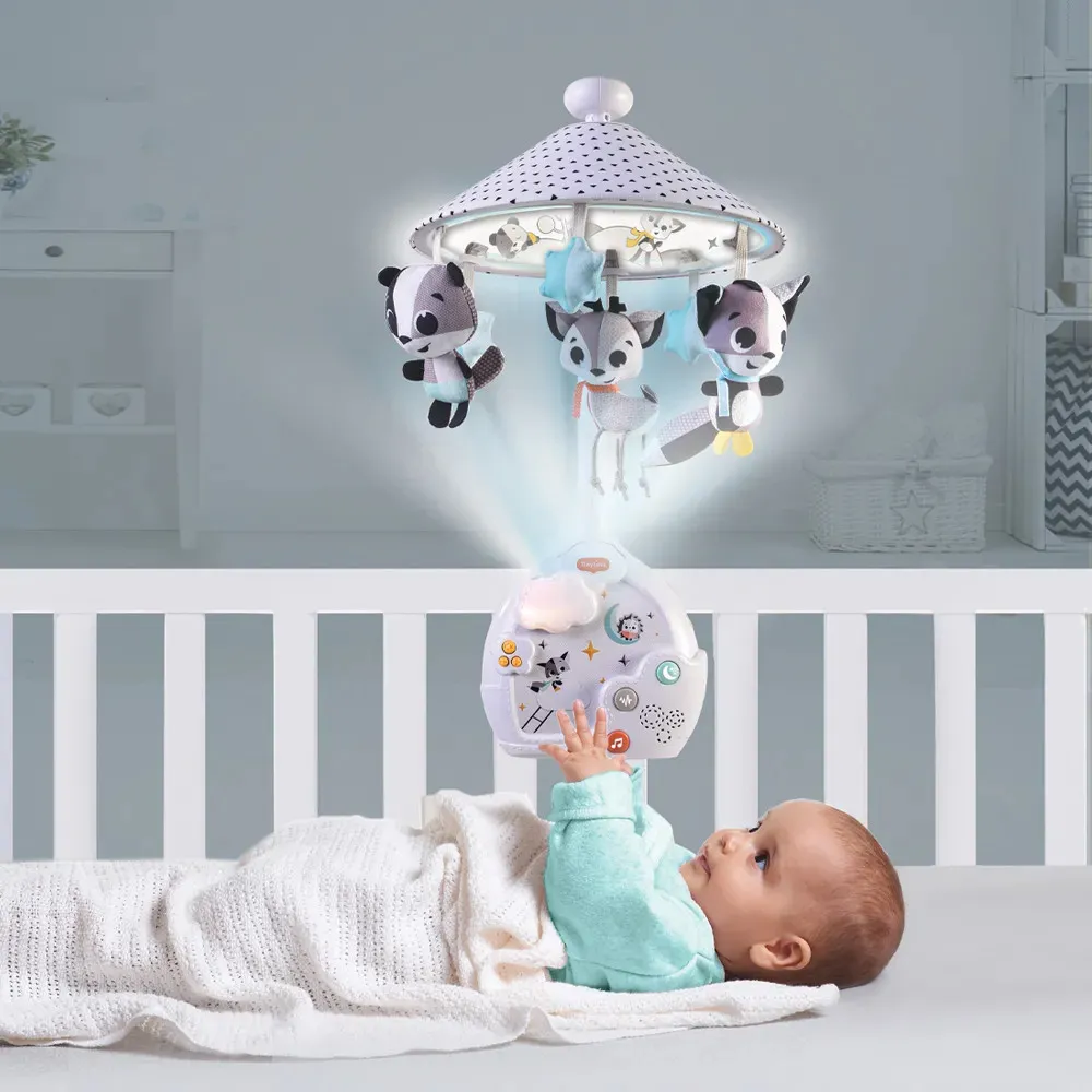 https://www.roshko.bg/media/catalog/product/cache/1/image/9df78eab33525d08d6e5fb8d27136e95/t/l/Tiny Love Музикална въртележка, проектор и нощна лампа.webp