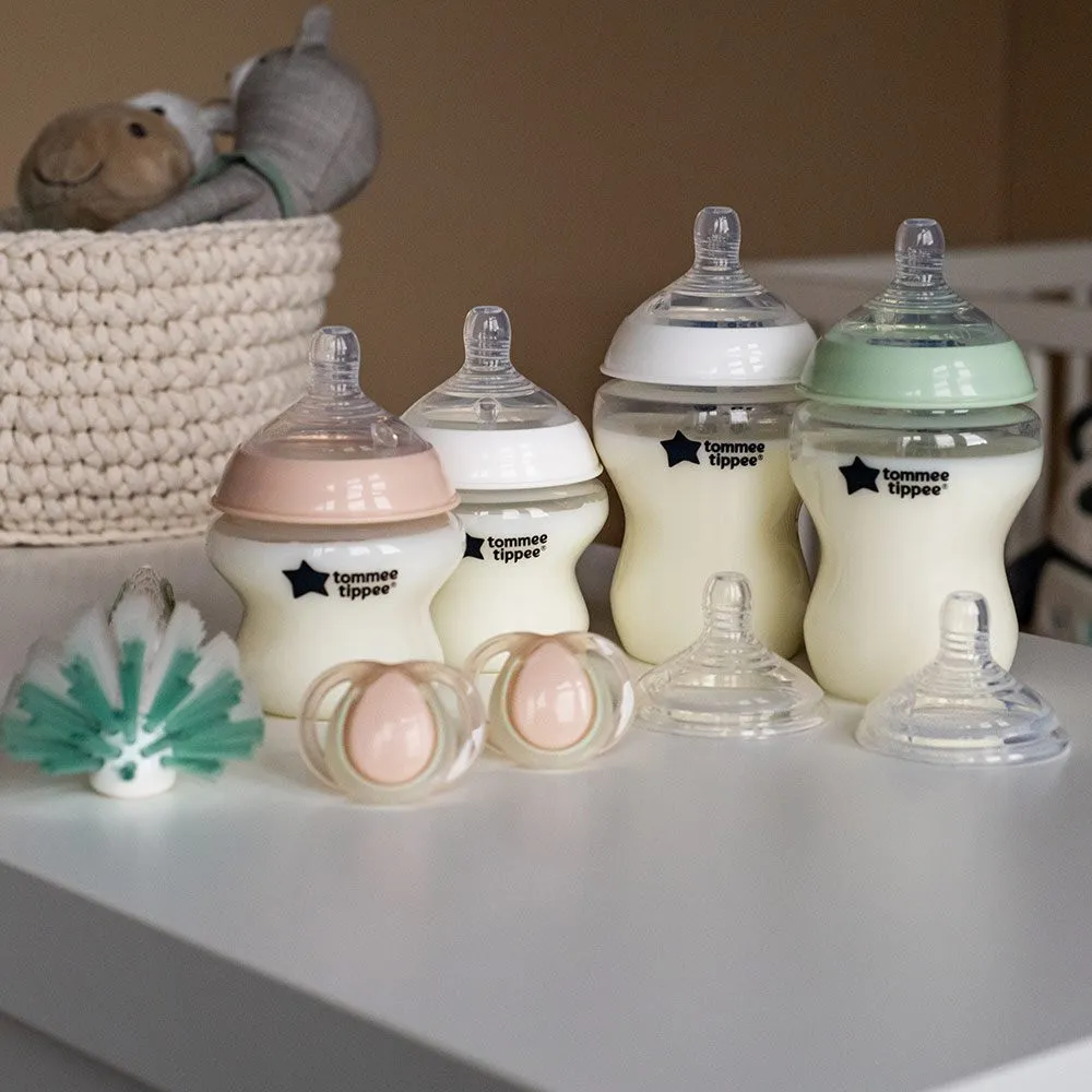 https://www.roshko.bg/media/catalog/product/cache/1/image/9df78eab33525d08d6e5fb8d27136e95/t/o/Tommee Tippee Комплект за новородено + четка за шишета 3.webp