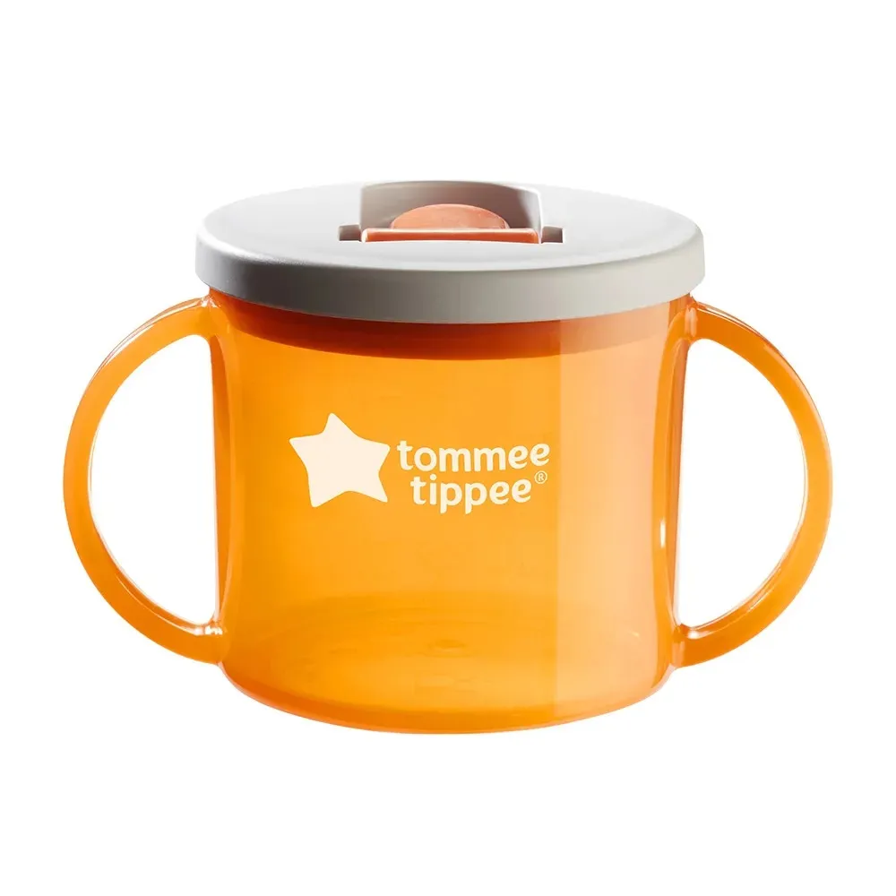 https://www.roshko.bg/media/catalog/product/cache/1/image/9df78eab33525d08d6e5fb8d27136e95/t/o/Tommee Tippee Първа чаша с дръжки и прибиращ се твърд накрайник 190 мл.webp