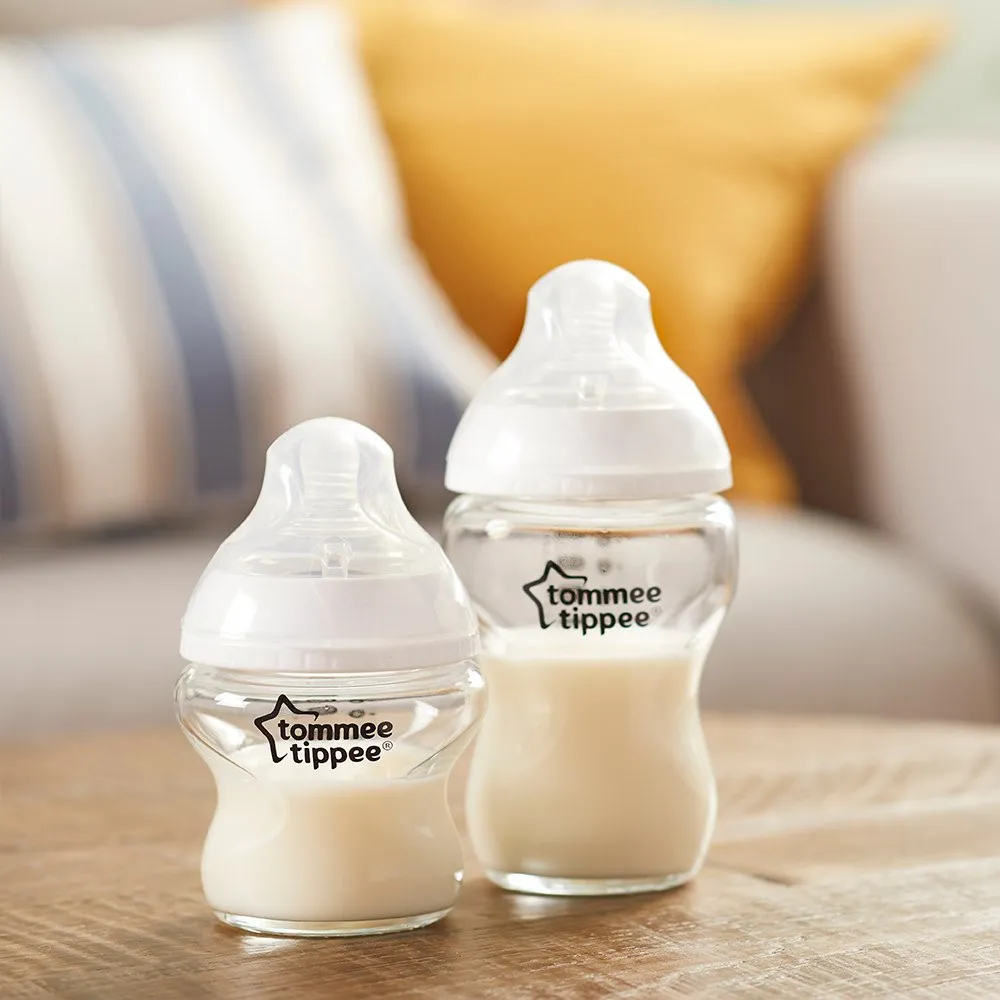 https://www.roshko.bg/media/catalog/product/cache/1/image/9df78eab33525d08d6e5fb8d27136e95/t/o/Tommee Tippee Newborn Starter Set Комплект за новородено Easi-Vent - стъкло 2.webp