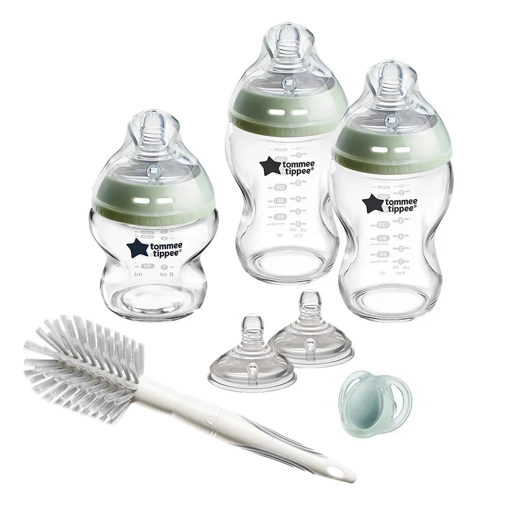 https://www.roshko.bg/media/catalog/product/cache/1/image/9df78eab33525d08d6e5fb8d27136e95/t/o/Tommee Tippee Комплект за новородено стъкло Natural Start.webp