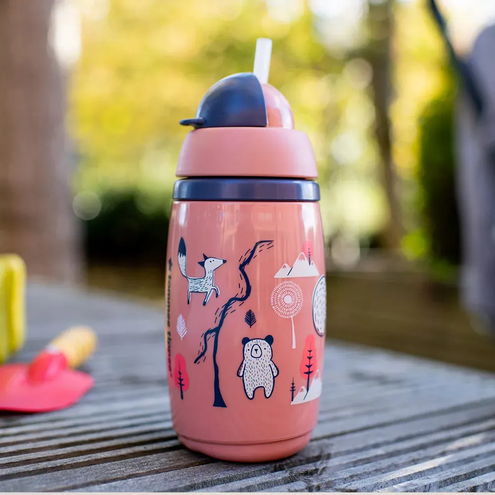 https://www.roshko.bg/media/catalog/product/cache/1/image/9df78eab33525d08d6e5fb8d27136e95/t/t/Tommee Tippee SuperStar Неразливаща се термочаша със сламка 266 мл.webp