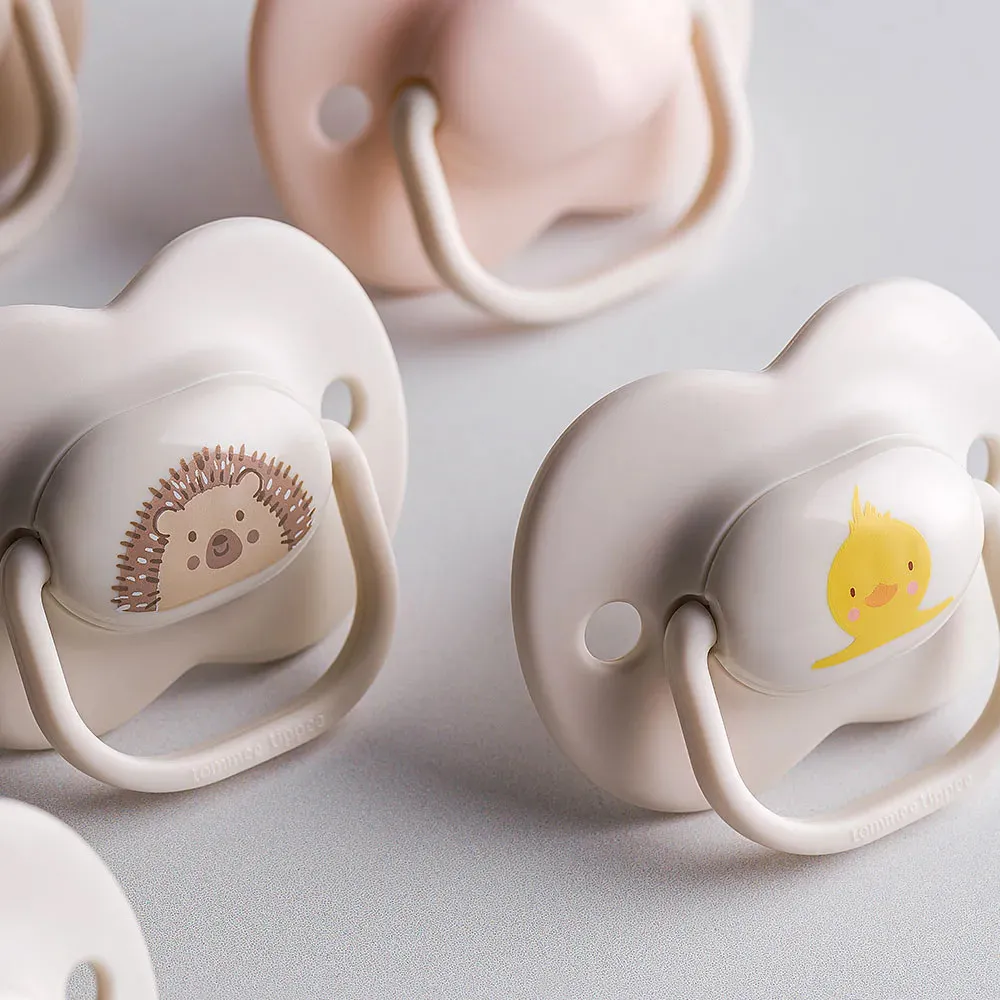 https://www.roshko.bg/media/catalog/product/cache/1/image/9df78eab33525d08d6e5fb8d27136e95/t/t/Tommee Tippee Комплект от 2 бр.webp