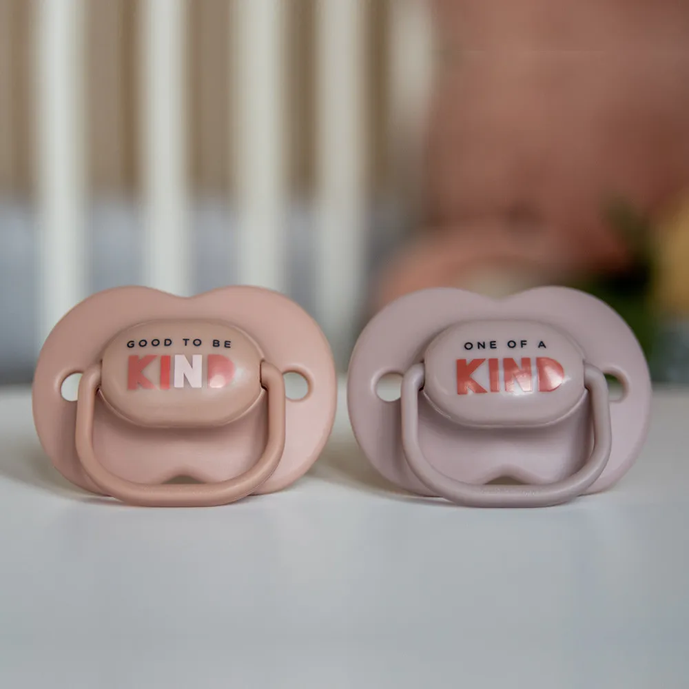 https://www.roshko.bg/media/catalog/product/cache/1/image/9df78eab33525d08d6e5fb8d27136e95/t/t/Tommee Tippee Комплект от 2 бр.webp