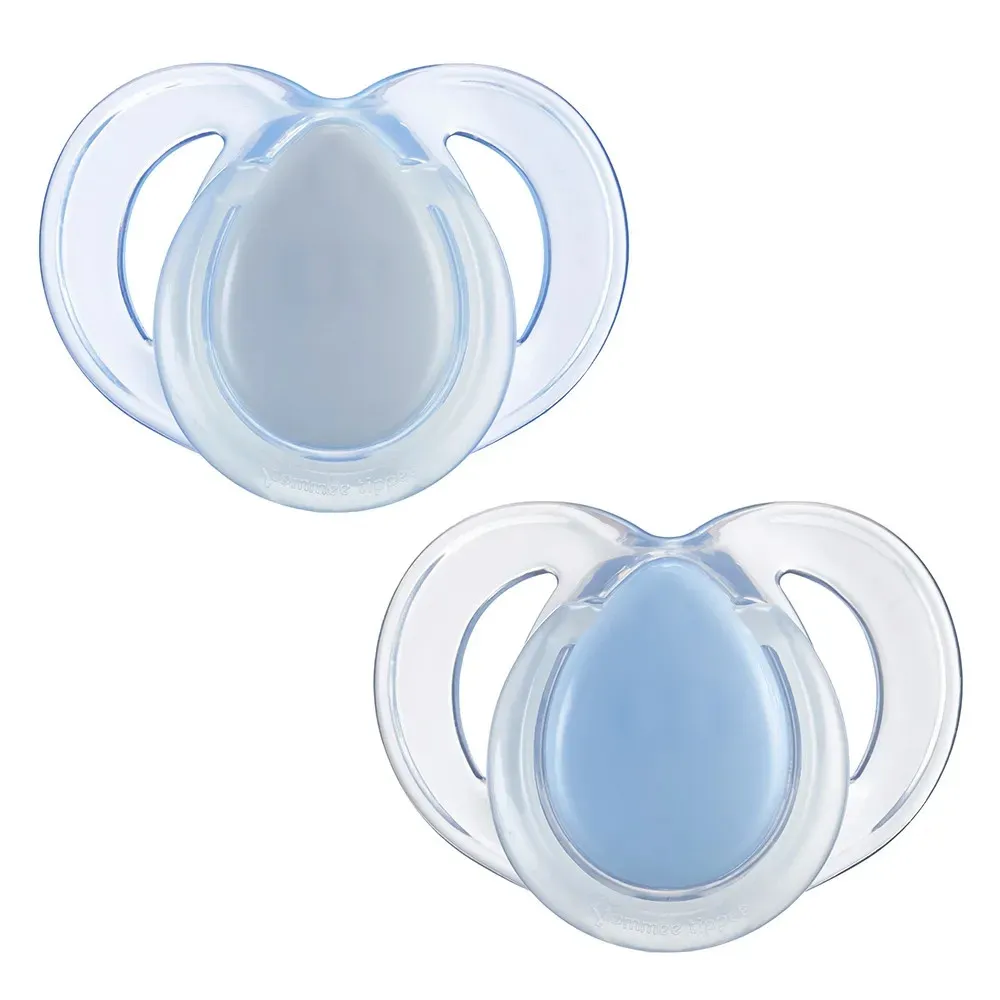 https://www.roshko.bg/media/catalog/product/cache/1/image/9df78eab33525d08d6e5fb8d27136e95/t/t/Tommee Tippee Ортодонтични залъгалки Night Time, 2 броя.webp