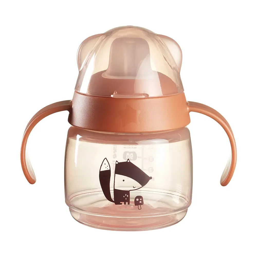 https://www.roshko.bg/media/catalog/product/cache/1/image/9df78eab33525d08d6e5fb8d27136e95/t/t/Tommee Tippee Неразливаща се чаша с мек накрайник и дръжки.webp