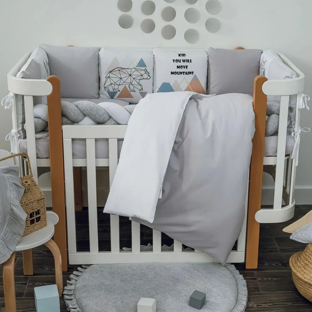 https://www.roshko.bg/media/catalog/product/cache/1/image/9df78eab33525d08d6e5fb8d27136e95/v/e/Veres Бебешки спален комплект за кошара - Scandi Grey.webp