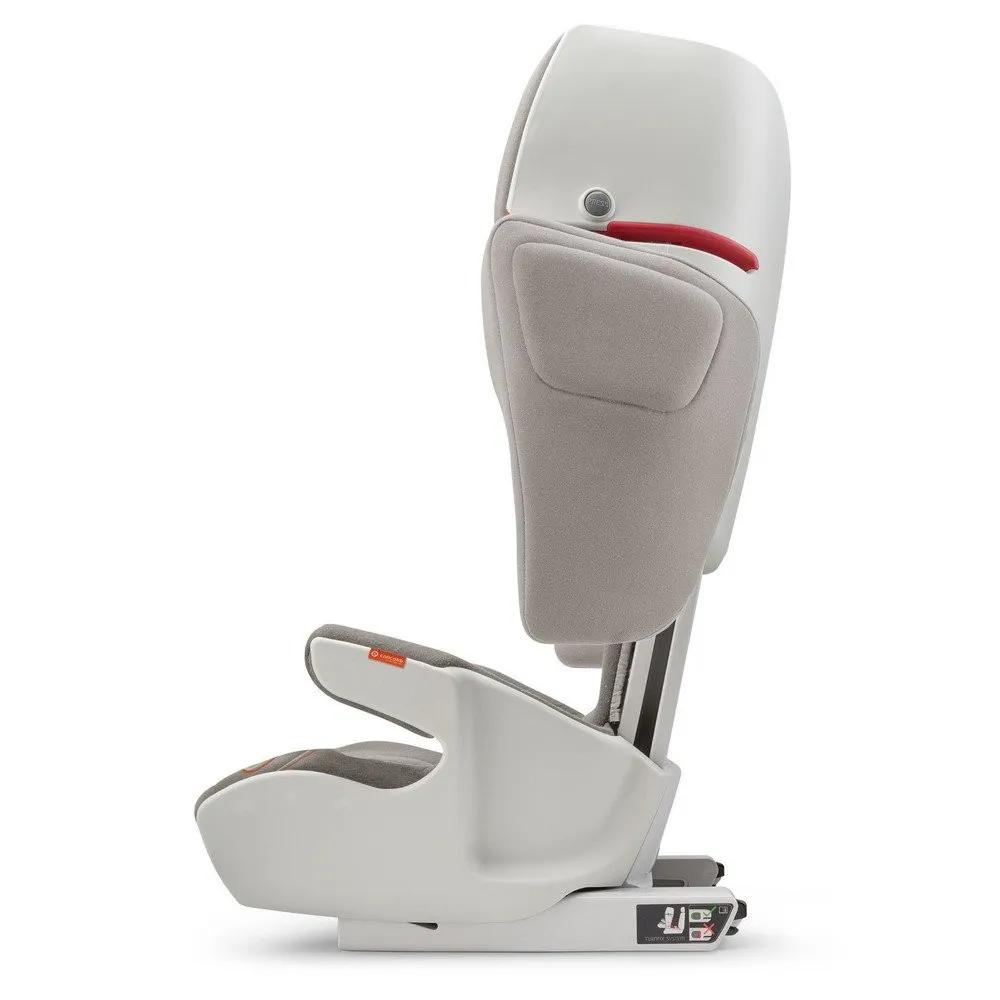 https://www.roshko.bg/media/catalog/product/cache/1/image/9df78eab33525d08d6e5fb8d27136e95/x/t/ за кола 15 36 concord transformer xt cool beige.webp