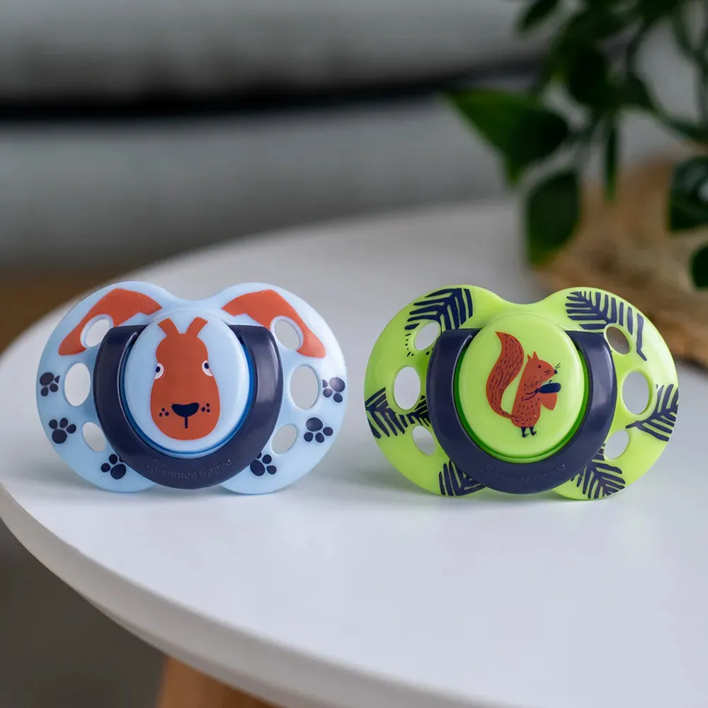 https://www.roshko.bg/media/catalog/product/cache/1/image/9df78eab33525d08d6e5fb8d27136e95/z/a/Tommee Tippee Ортодонтични залъгалки Fun Friends, 2 броя.webp