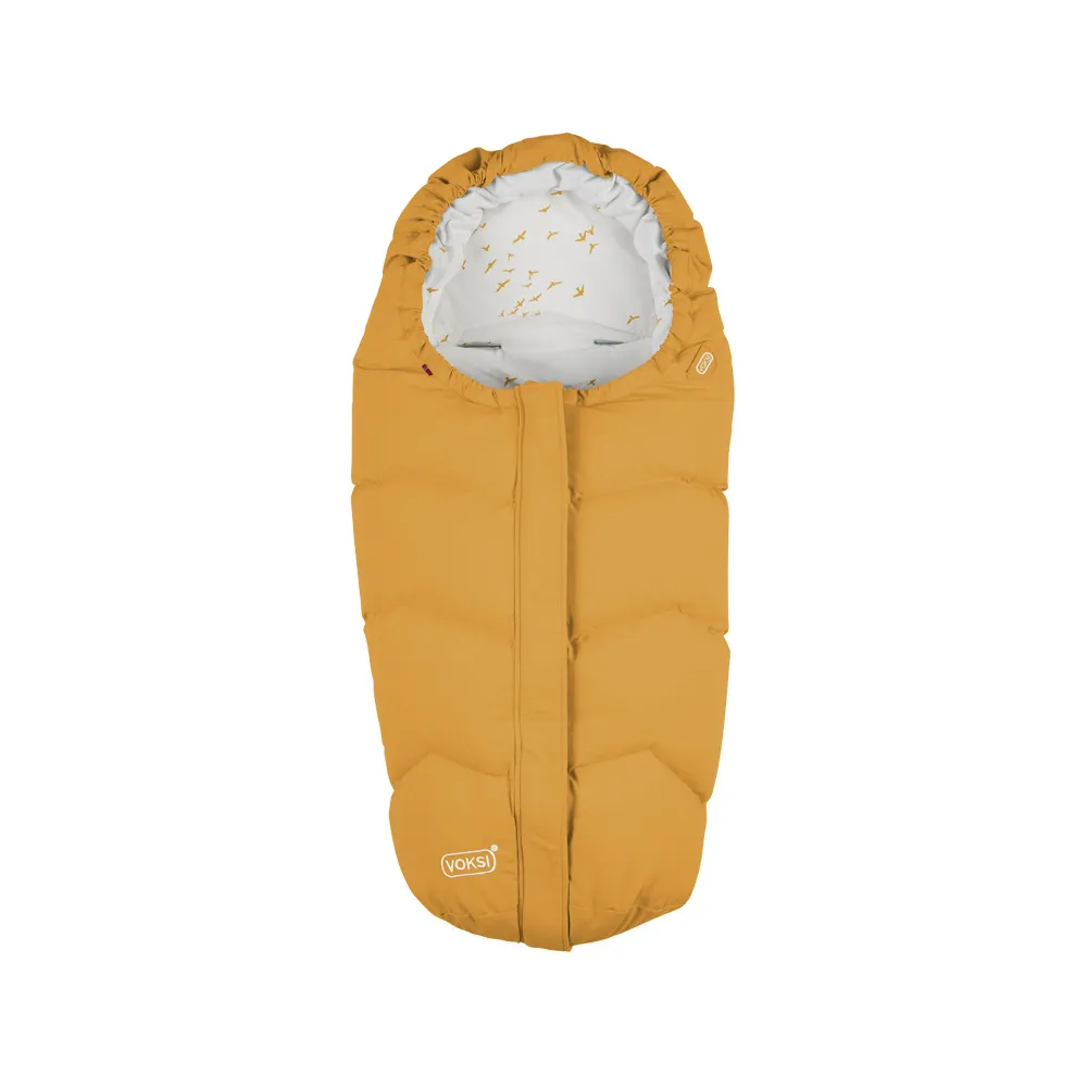 https://www.roshko.bg/media/catalog/product/cache/1/image/9df78eab33525d08d6e5fb8d27136e95/z/i/zimno-chuvalche-za-stolche-za-kola-voksi-Golden Yellow.webp