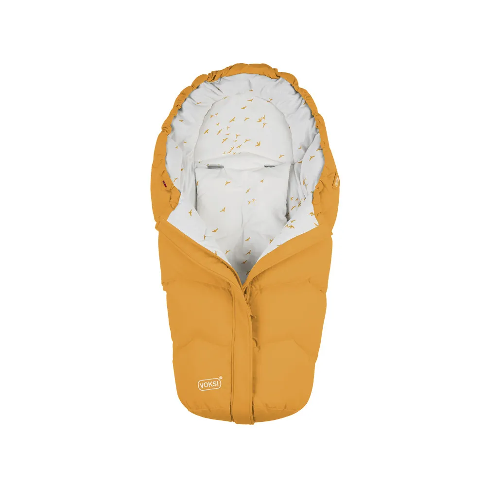 https://www.roshko.bg/media/catalog/product/cache/1/image/9df78eab33525d08d6e5fb8d27136e95/z/i/zimno-chuvalche-za-stolche-za-kola-voksi-Golden Yellow 2.webp