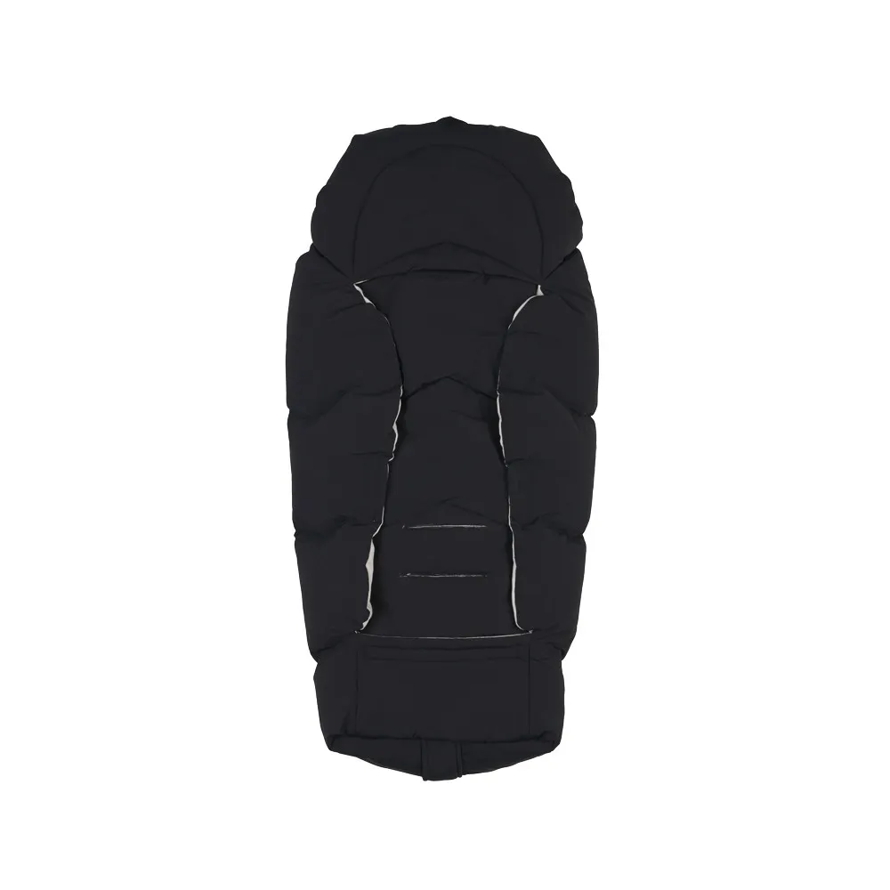 https://www.roshko.bg/media/catalog/product/cache/1/image/9df78eab33525d08d6e5fb8d27136e95/z/i/zimno-chuvalche-za-stolche-za-kola-voksi-black 3.webp