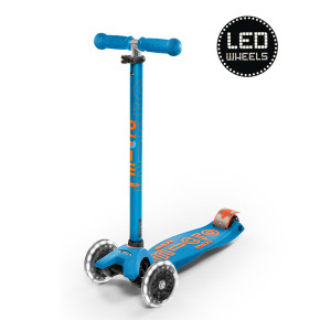 Maxi Micro Deluxe LED тротинетка със светещи колела - Carribean Blue