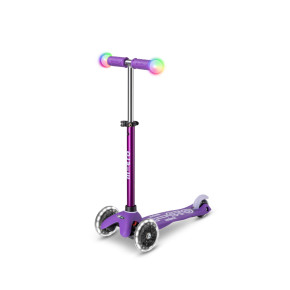 detska-trotinetka-sveteshto-kormilo-mini-micro-deluxe-led-purple