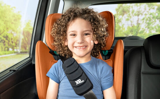 Britax Kidfix i-Size столче за кола 15-36 кг 