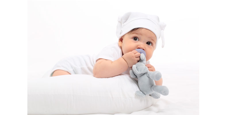 Minikoioi Sleep Buddy мека играчка със залъгалка